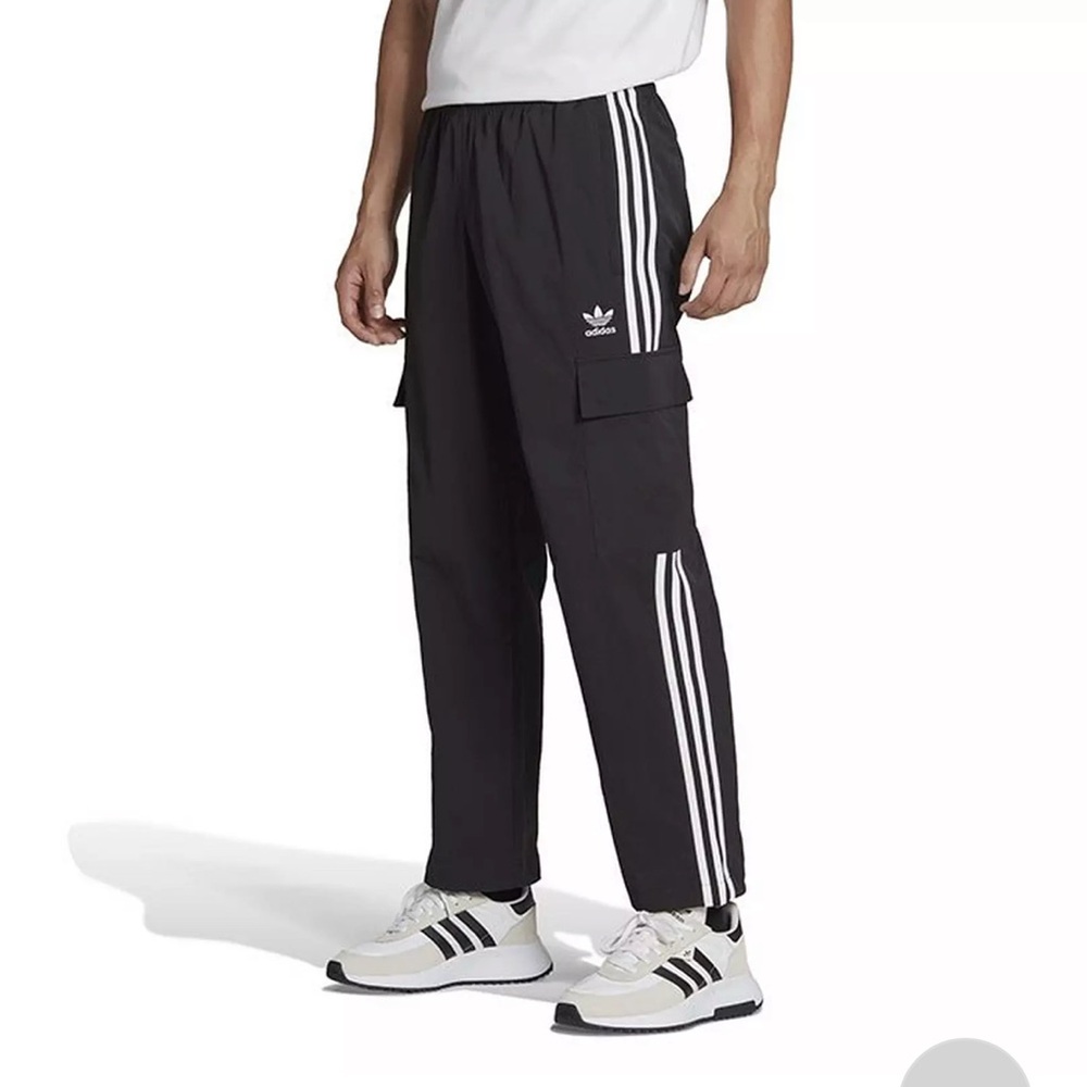 NWT! Adidas Black ripstop cargo joggers